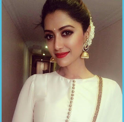 Churidar neck sales designs boat neck